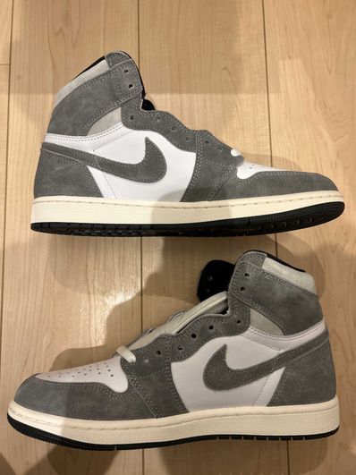 Nike Air Jordan 1 Retro High OG "Black and Smoke Grey"