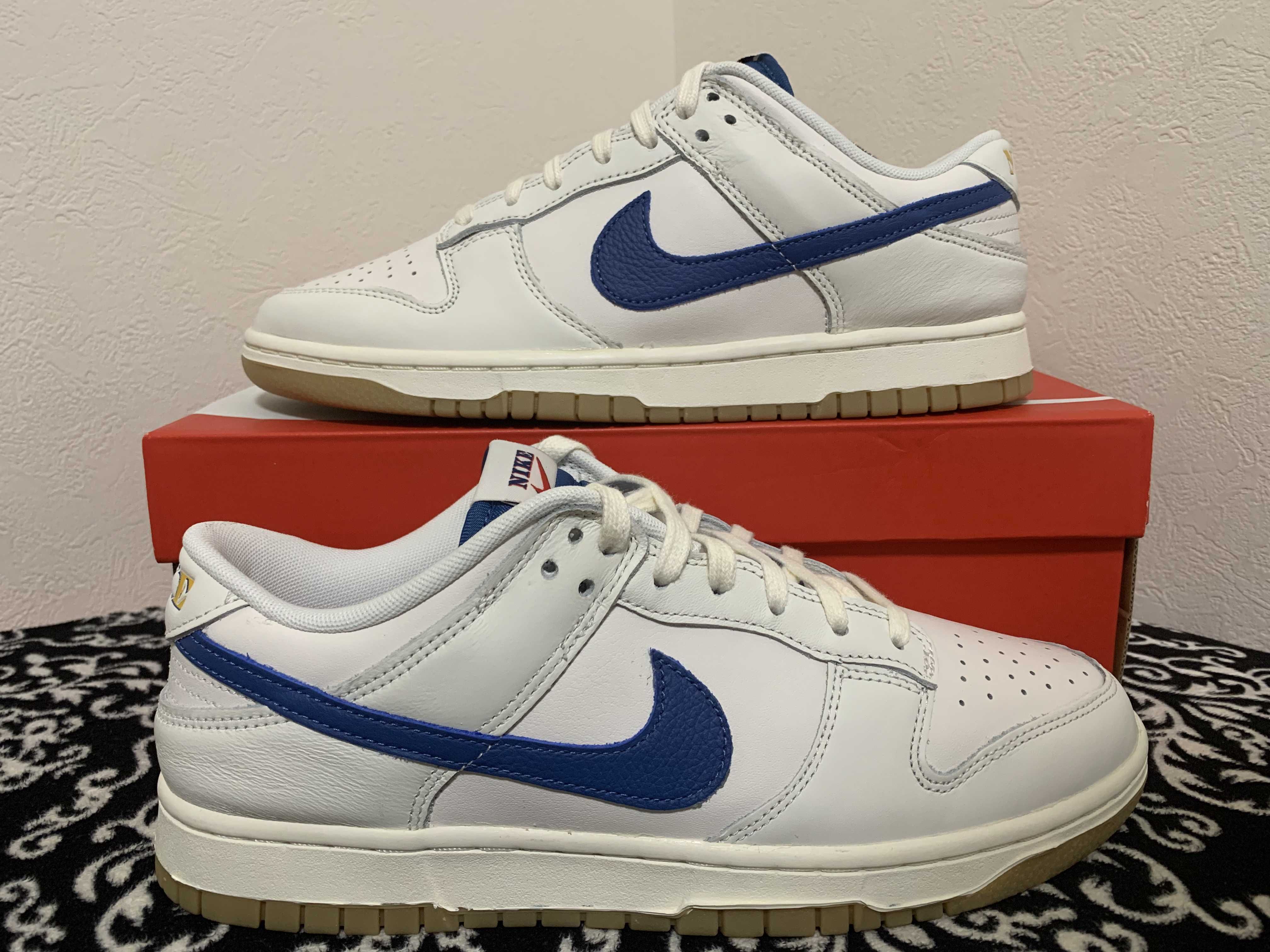 Nike Dunk Low SE "Royal and Gum"