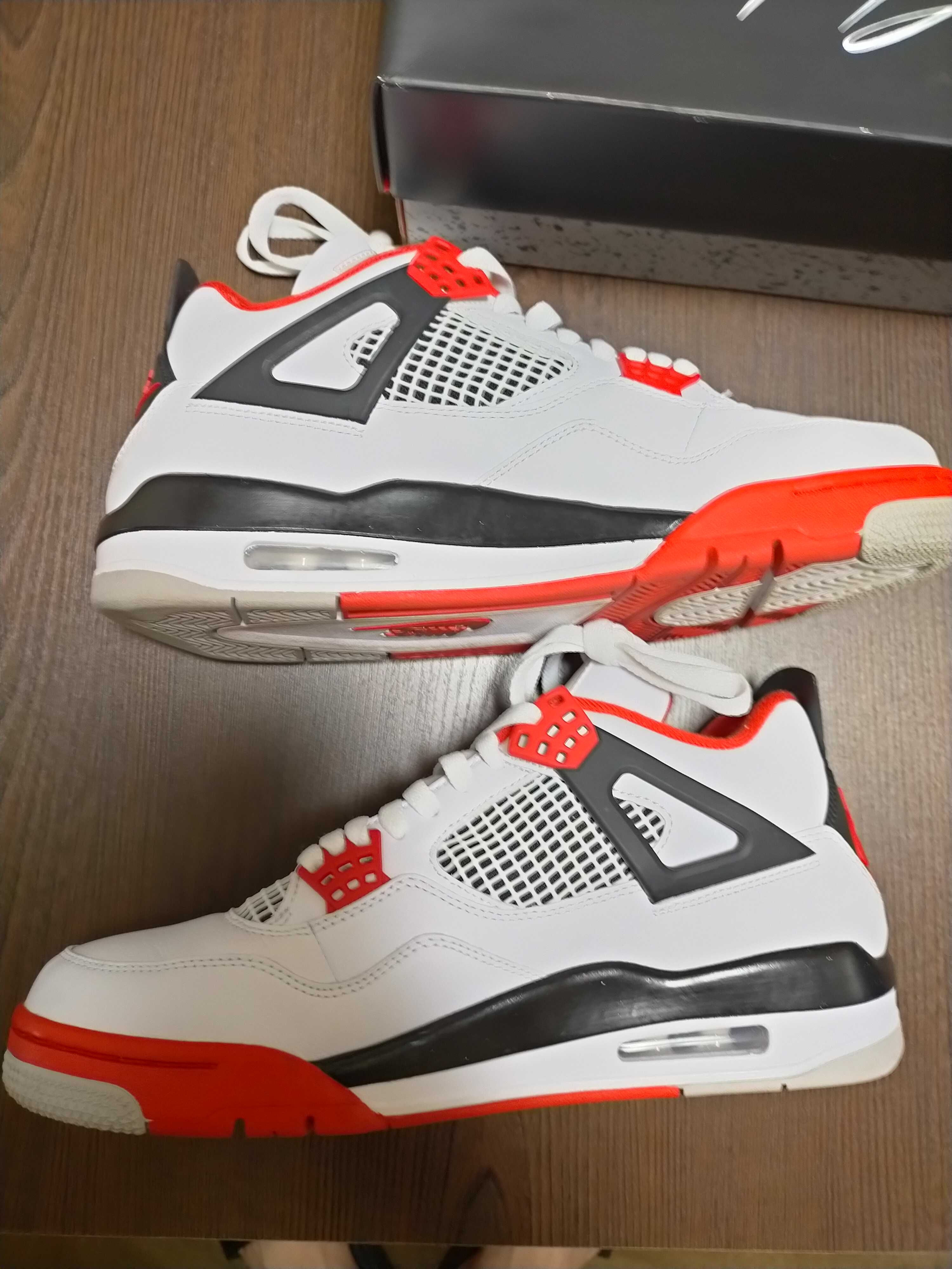 Nike Air Jordan 4 Retro OG "Fire Red" (2020)