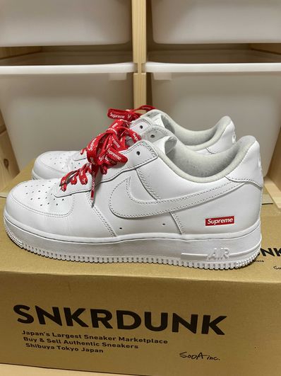 Supreme × Nike Air Force 1 Low "White"