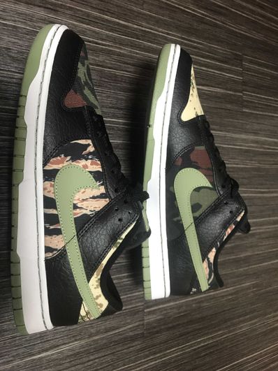 NIKE DUNK LOW SE "BLACK MULTI CAMO"
