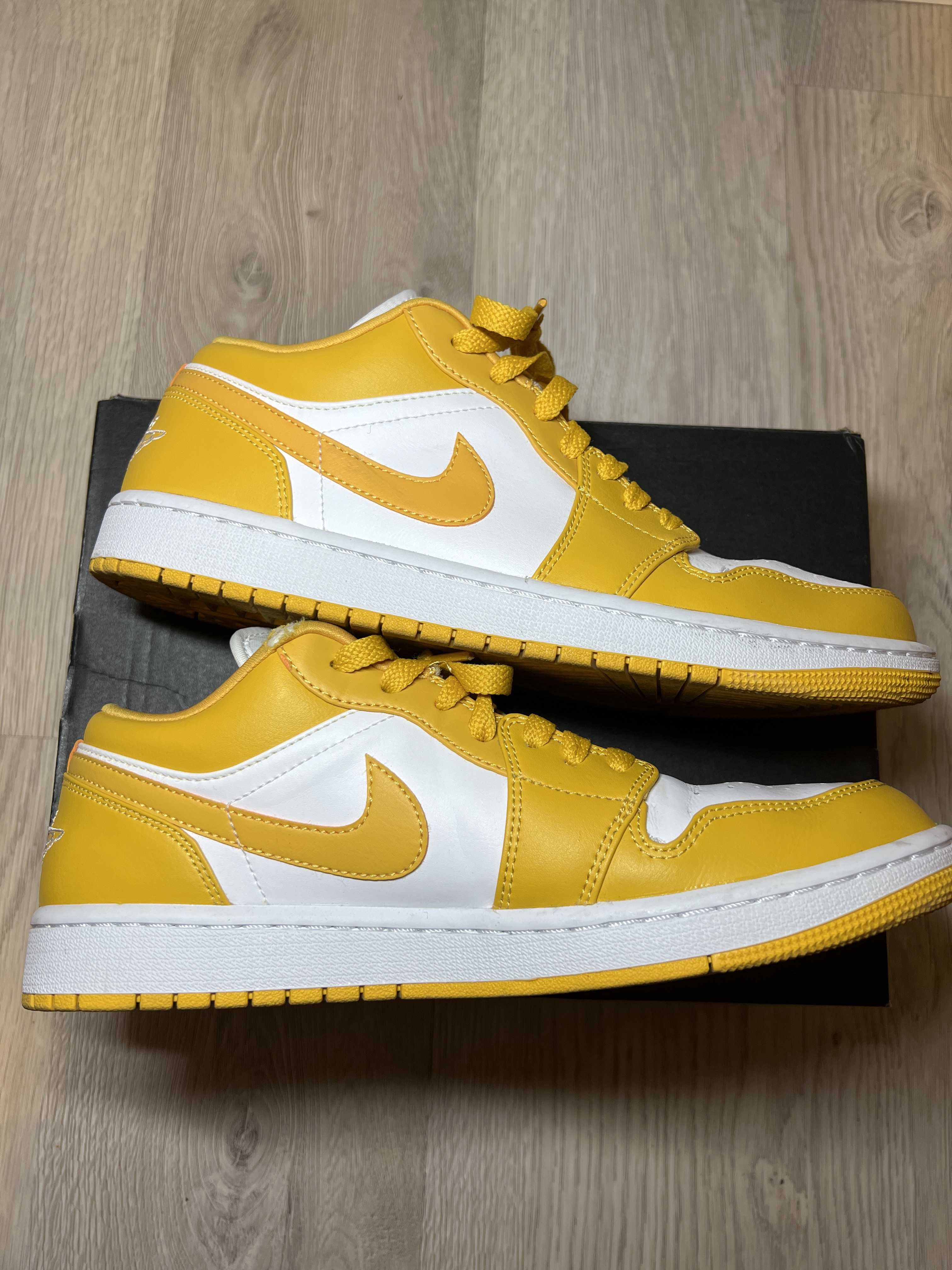 Nike Air Jordan 1 Low "White/Pollen"