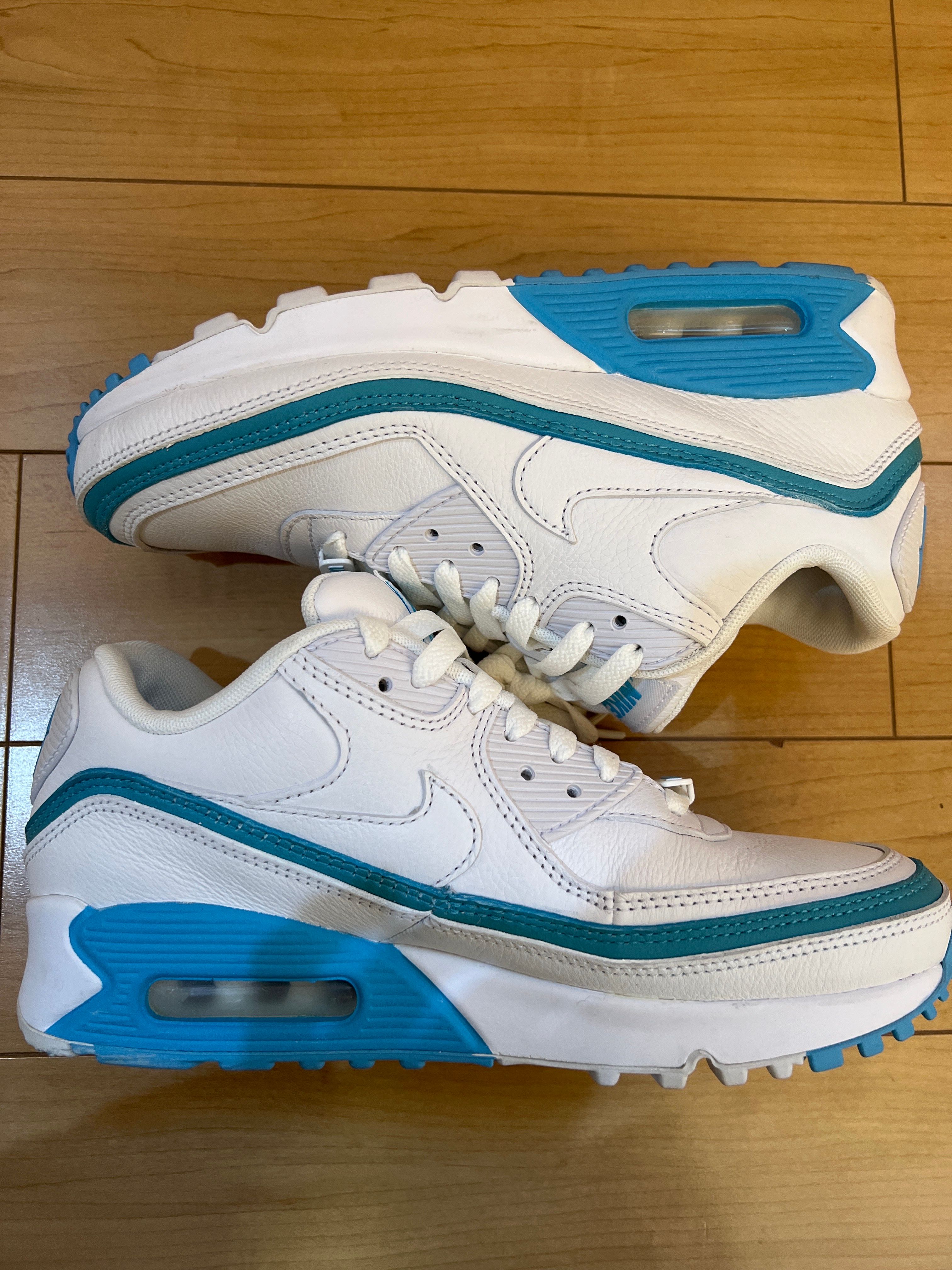 UNDEFEATED × Nike Air Max 90 "White/Blue"