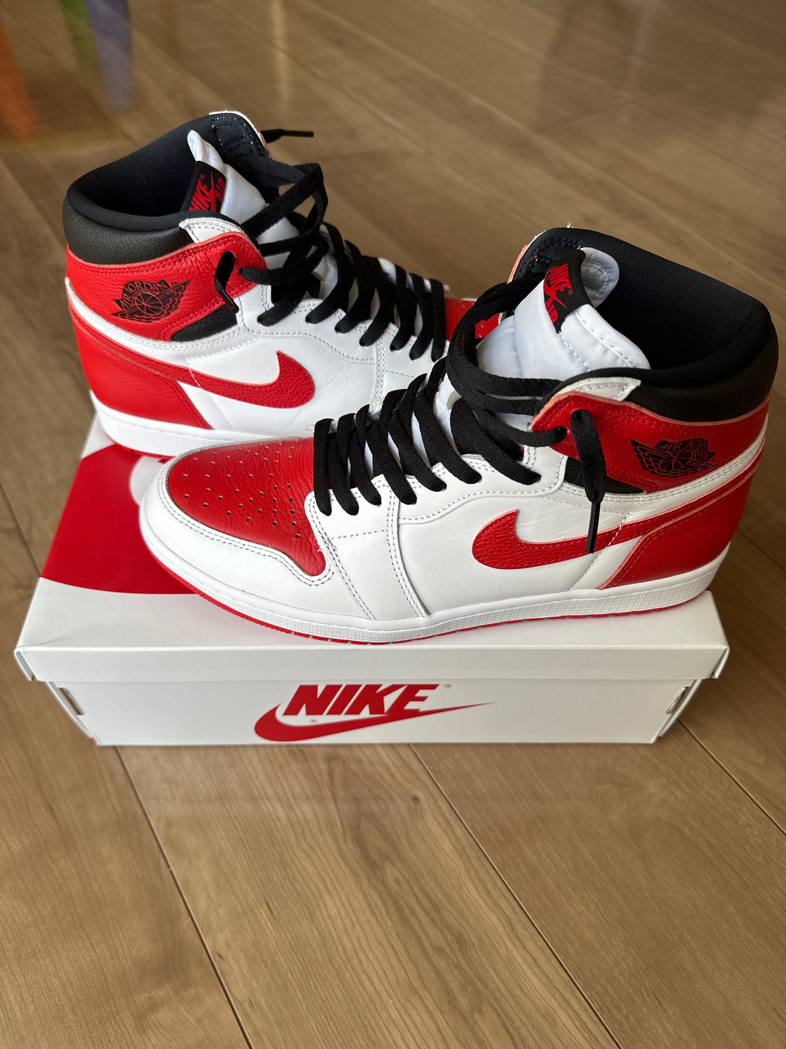 Nike Air Jordan 1 High OG "Heritage"