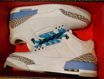 Nike Air Jordan 3 Retro "UNC" (2020)
