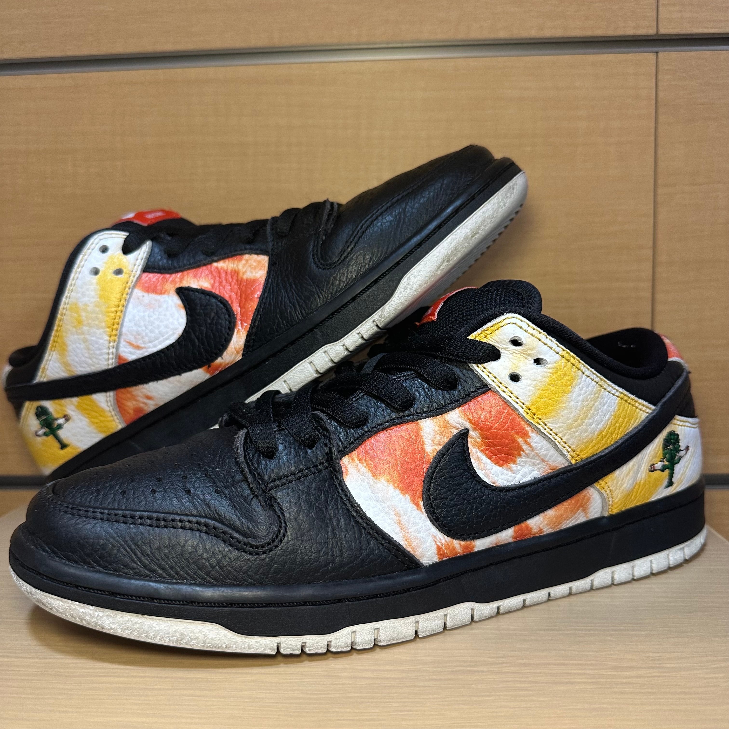 Nike SB Dunk Low "Raygun Tie-Dye/Black"