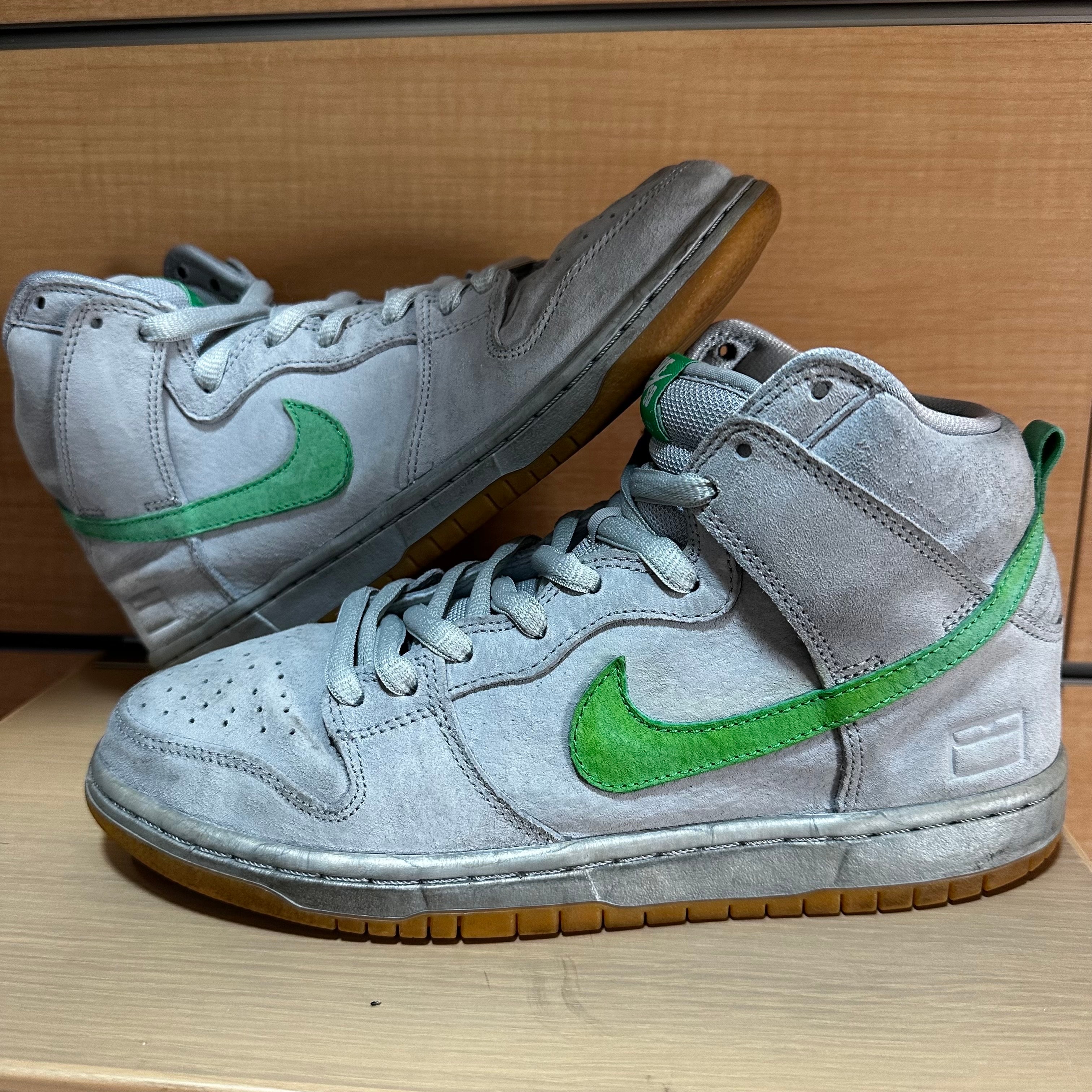 Nike SB Dunk High "Silver Box"