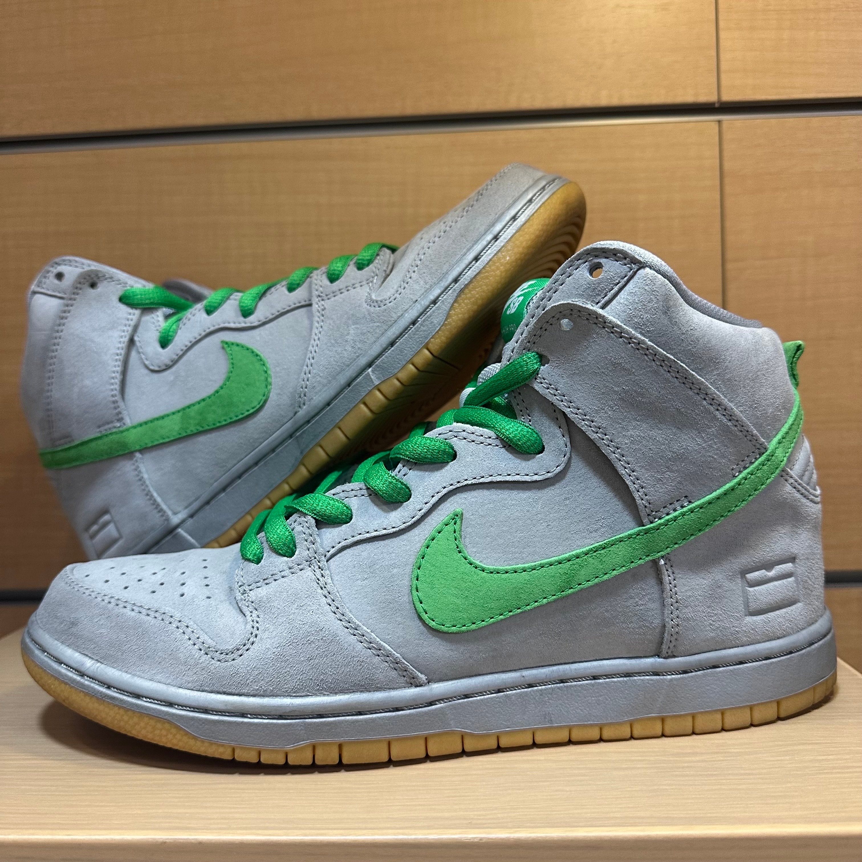 Nike SB Dunk High "Silver Box"