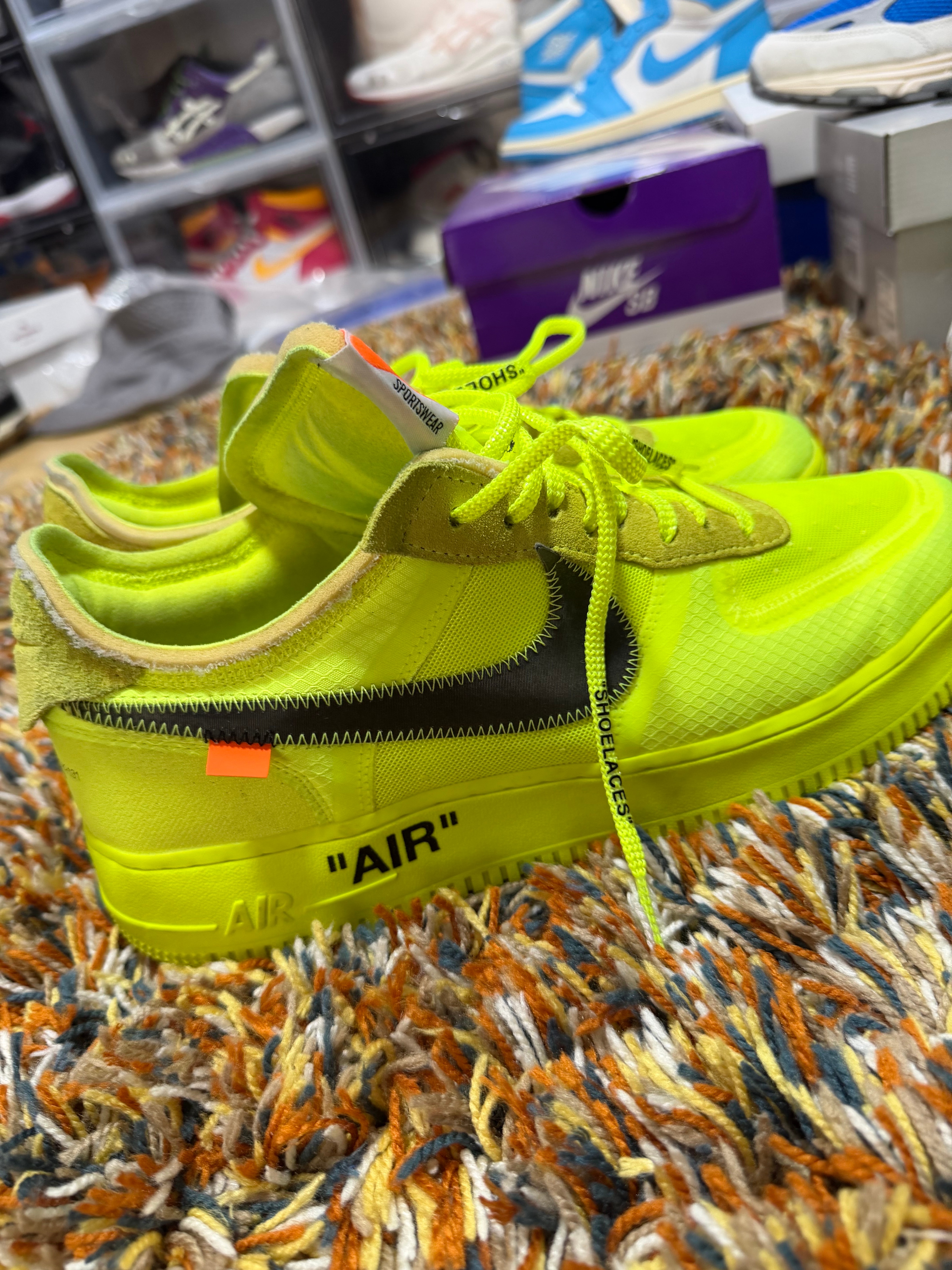 Off-White × Nike Air Force 1 Low "Volt"