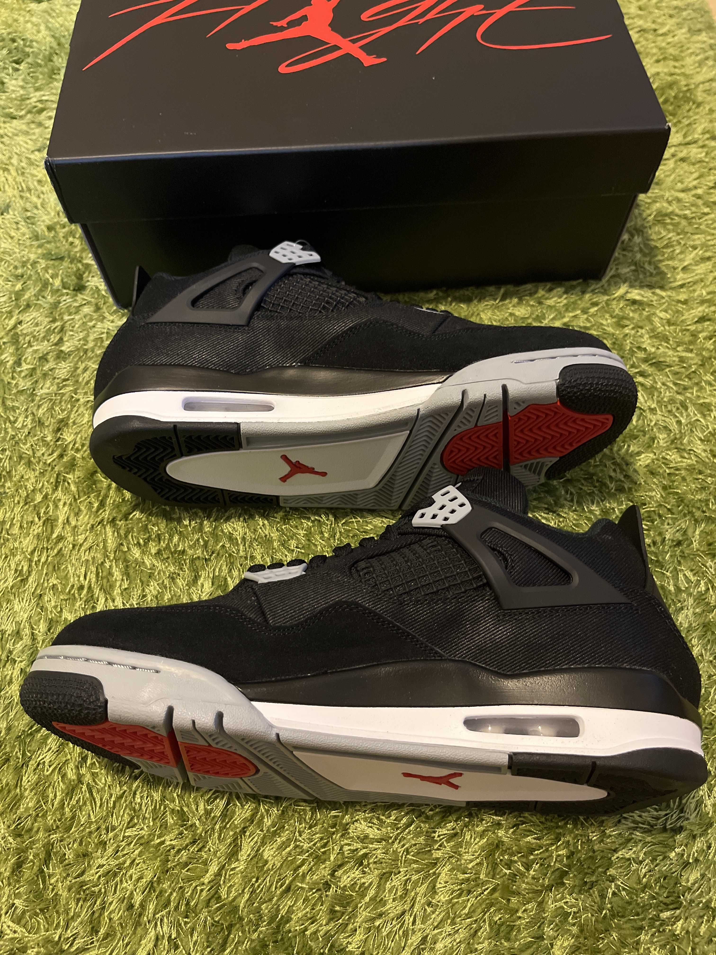 Nike Air Jordan 4 SE "Black and Light Steel"