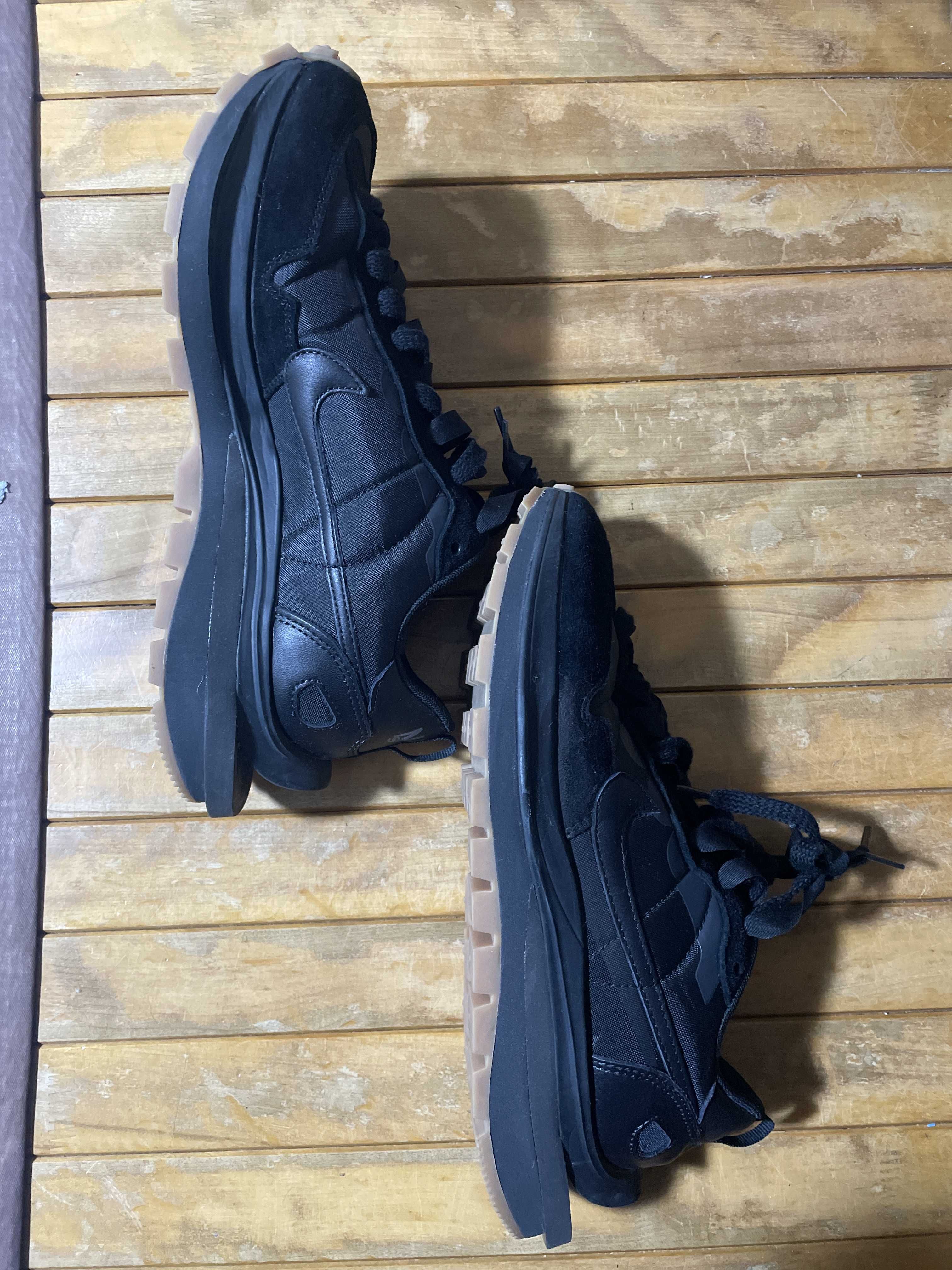 sacai × Nike VaporWaffle "Black Gum"