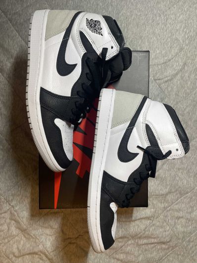 Nike Air Jordan 1 High OG "Bleached Coral"