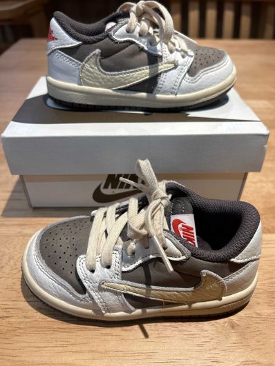 Travis Scott x Nike TD Air Jordan 1 Low "Reverse Mocha/Sail and Ridgerock"
