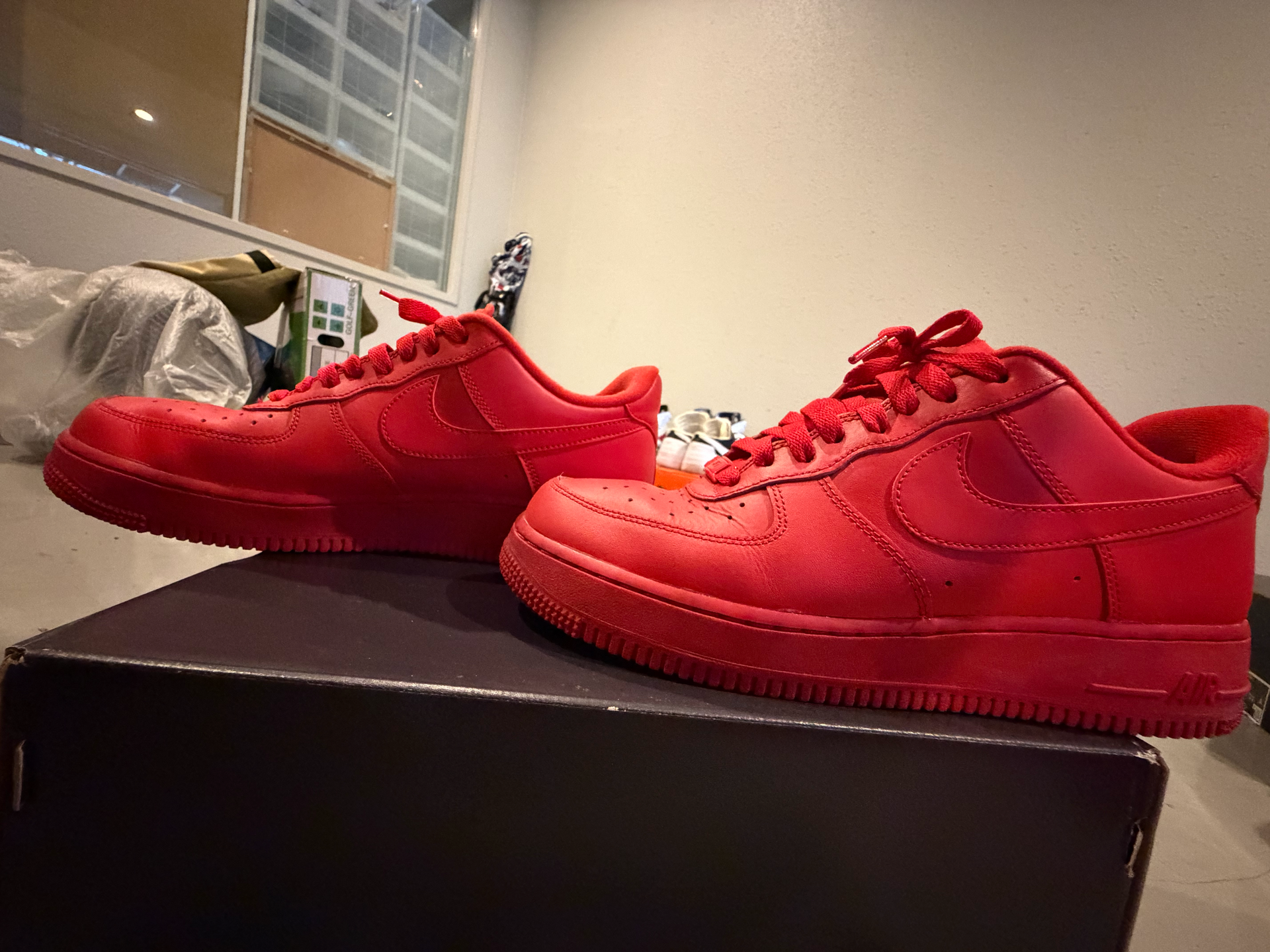 Nike Air Force 1 Low "Triple Red"