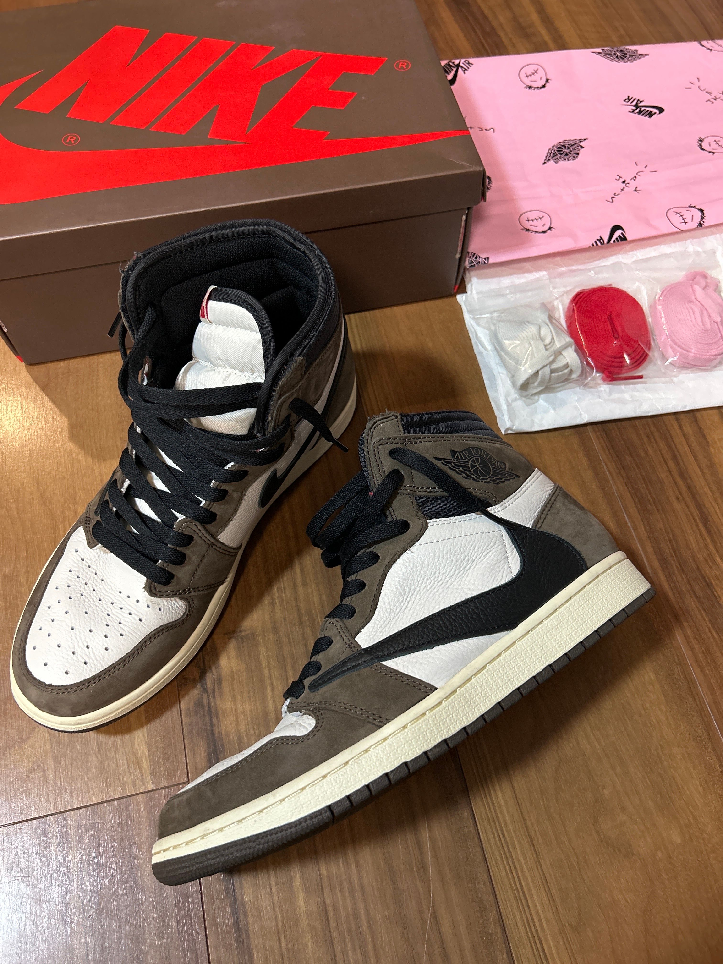 Travis Scott × Nike Air Jordan 1 Retro High OG TS SP "Sail/Dark Mocha"