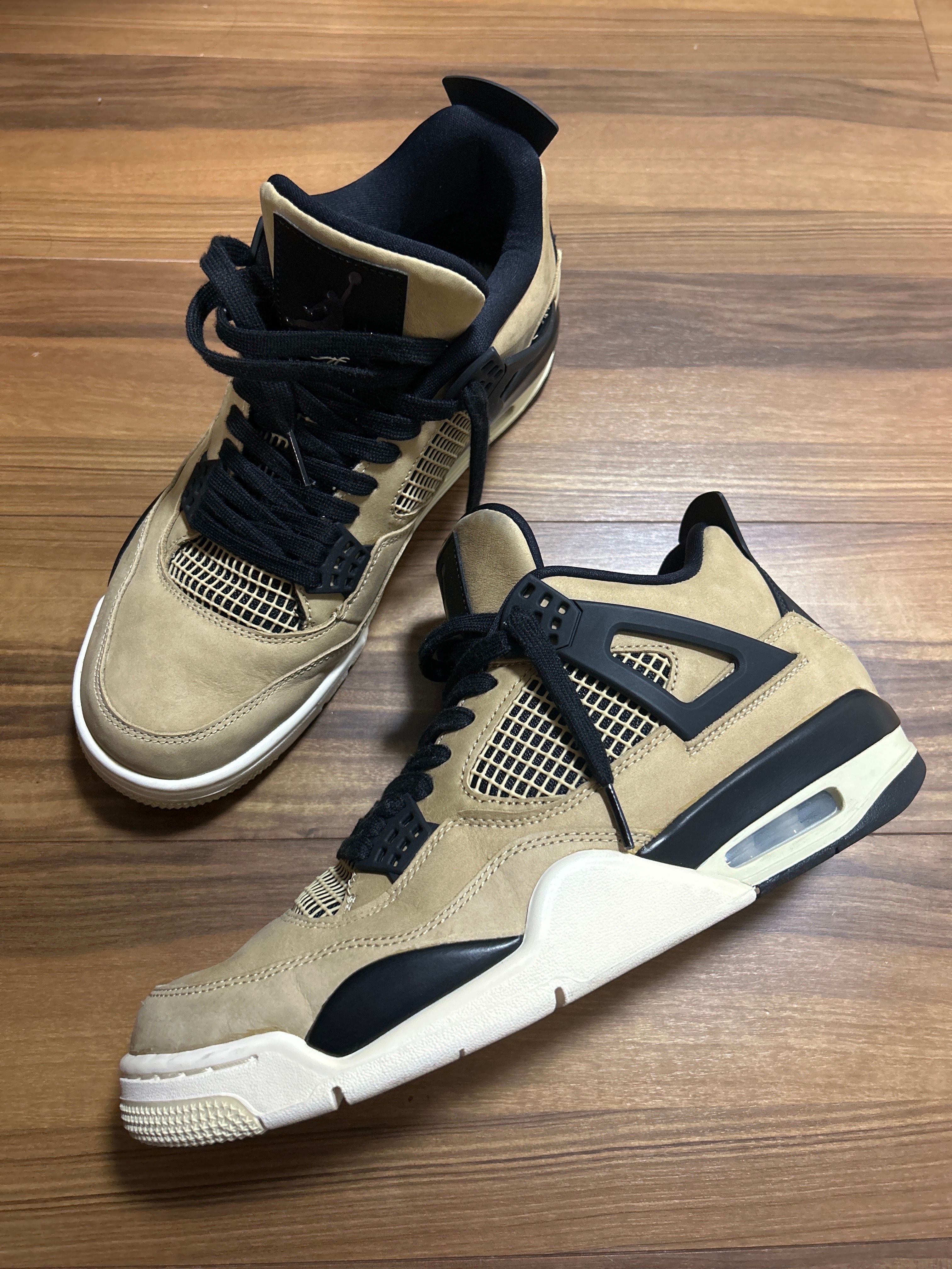 Nike Women's Air Jordan 4 "Mushroom"