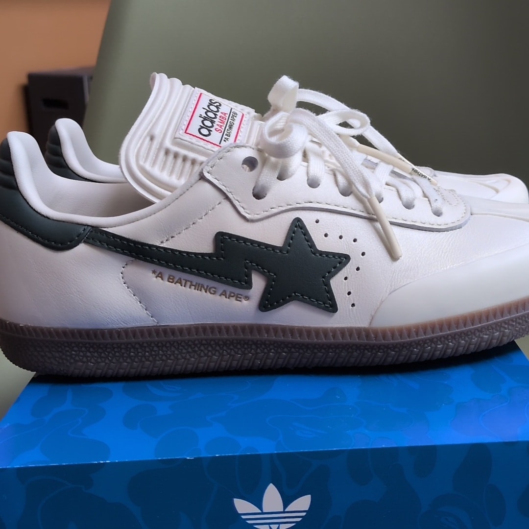 A BATHING APE × adidas Samba World Cup Pack "Off White/Shadow Green"