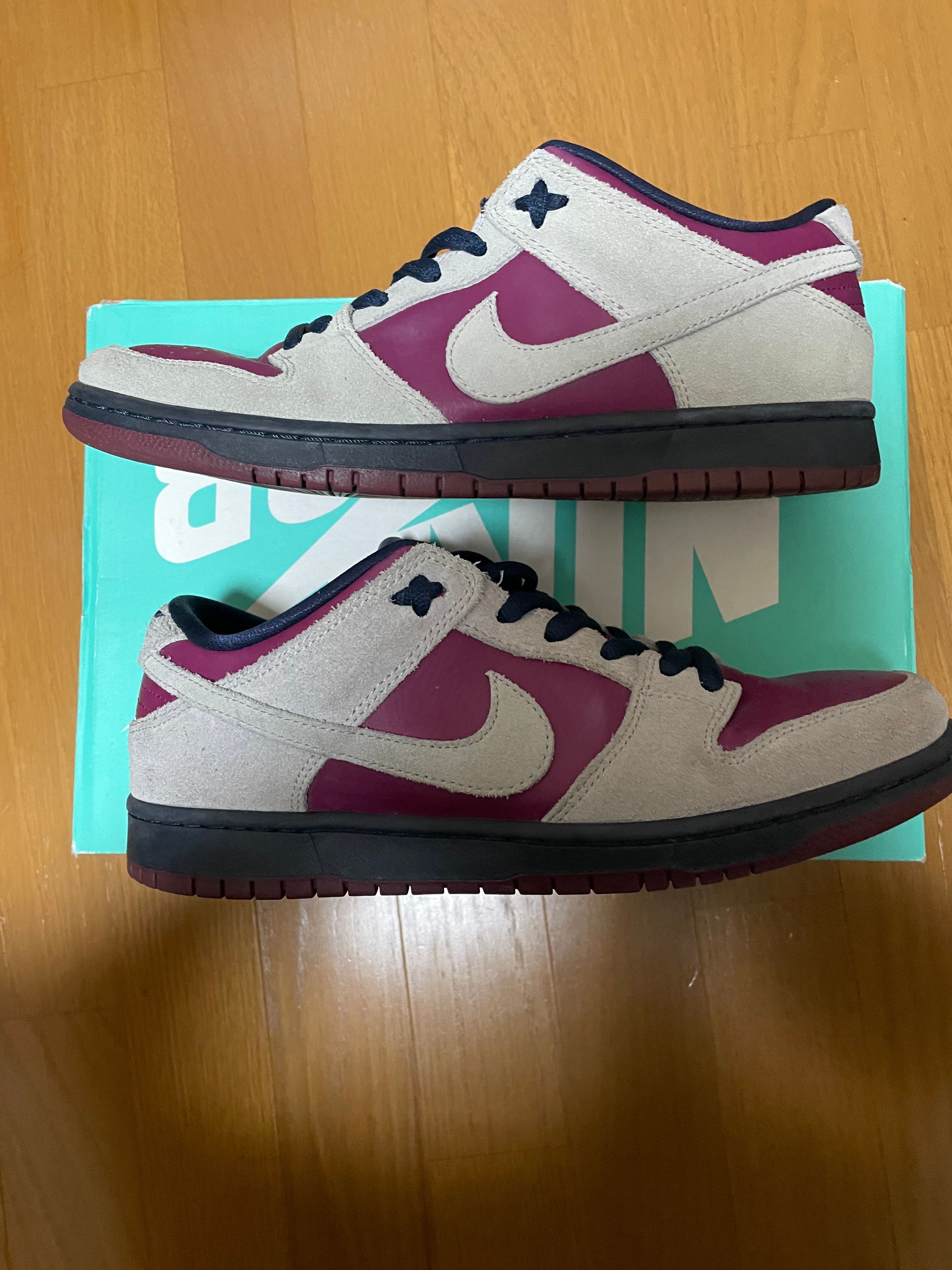 Nike SB Dunk Low Pro "Burgundy/Grey"