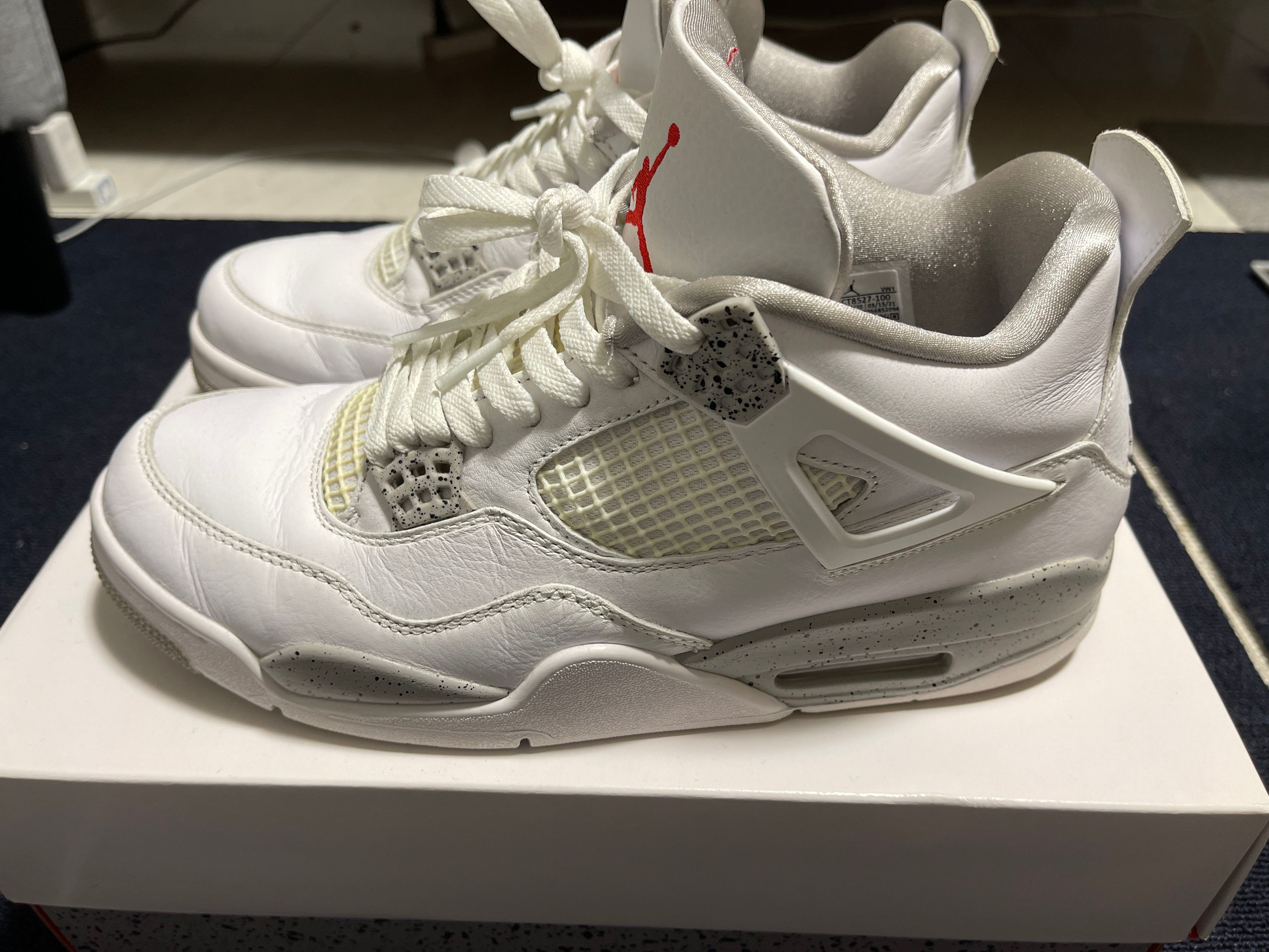 Nike Air Jordan 4 "Tech White"  