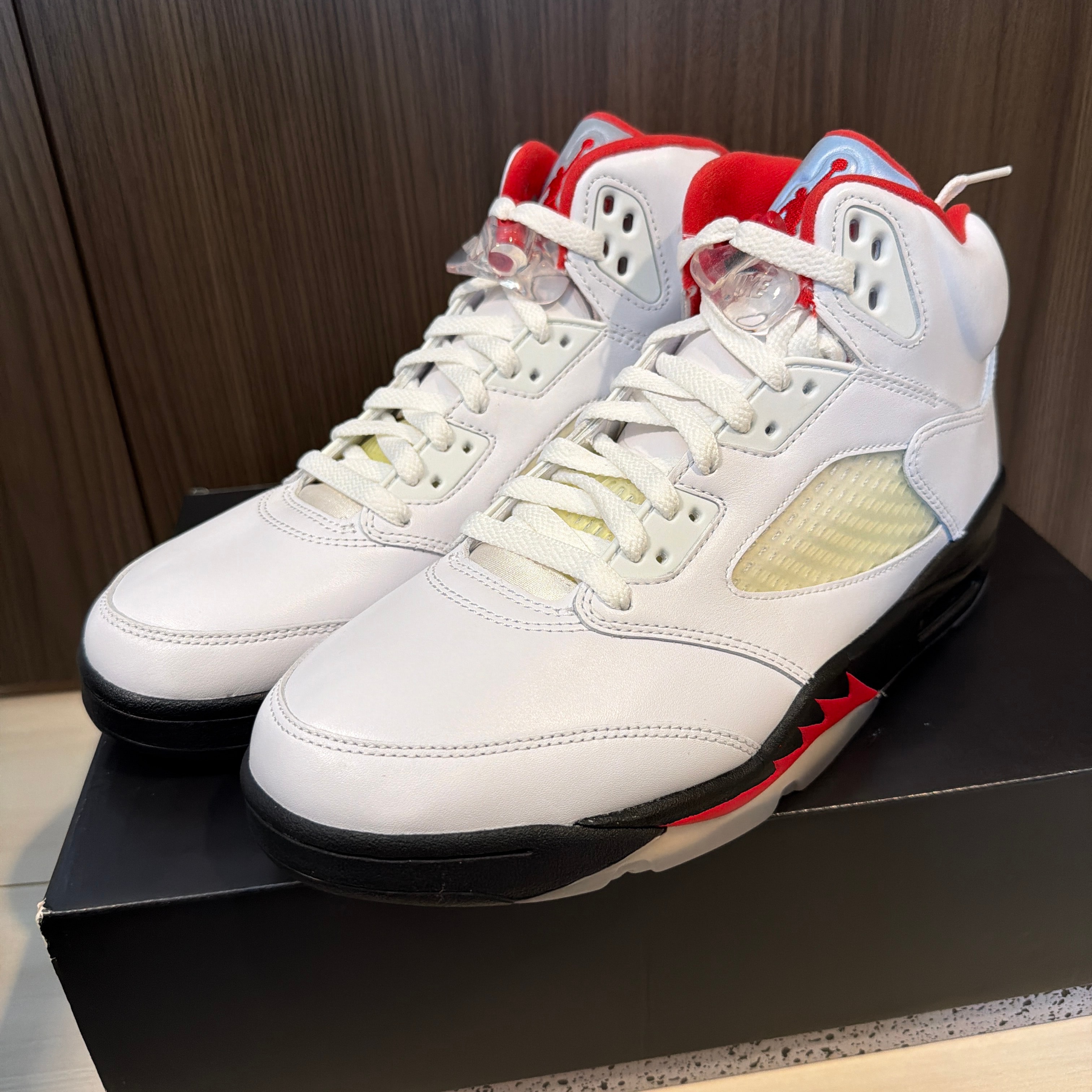 Nike Air Jordan 5 Retro "Fire Red" (2020)