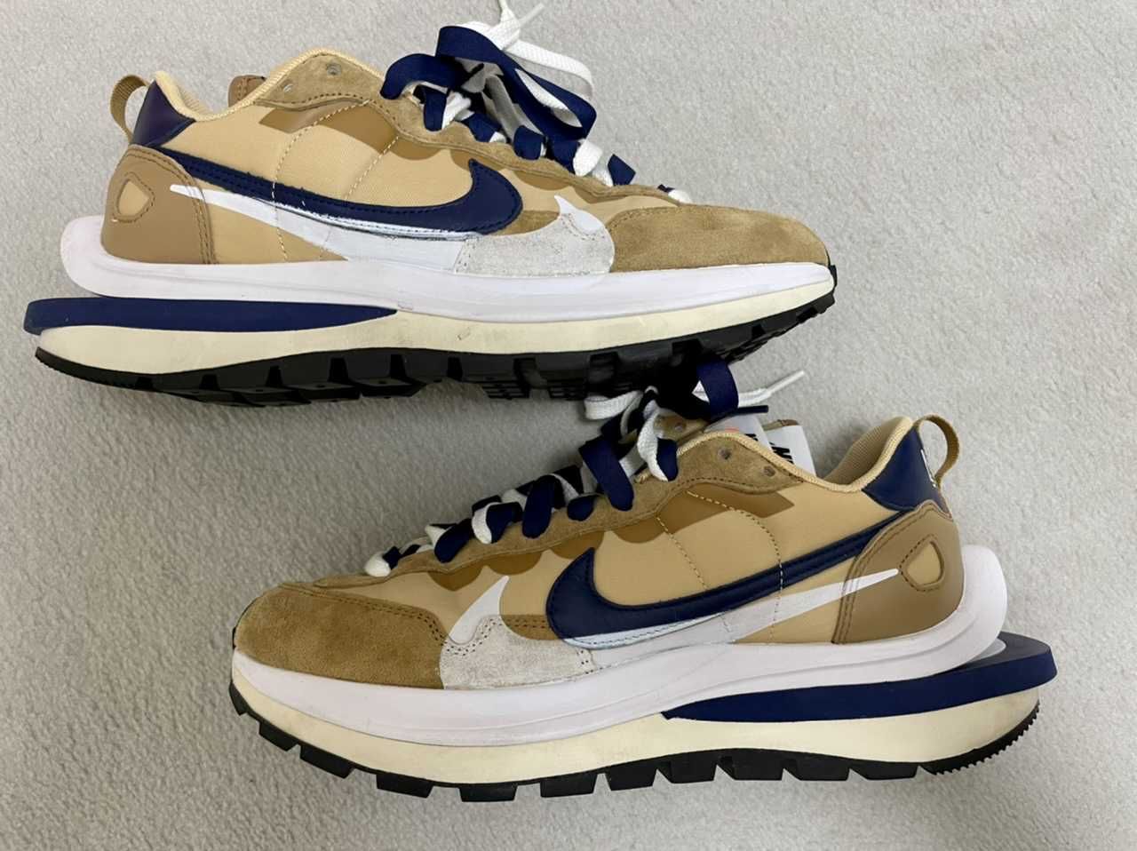 Sacai × Nike Vapor Waffle "Sesame And Blue Void"