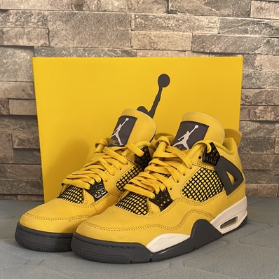 Nike Air Jordan 4 "Tour Yellow"