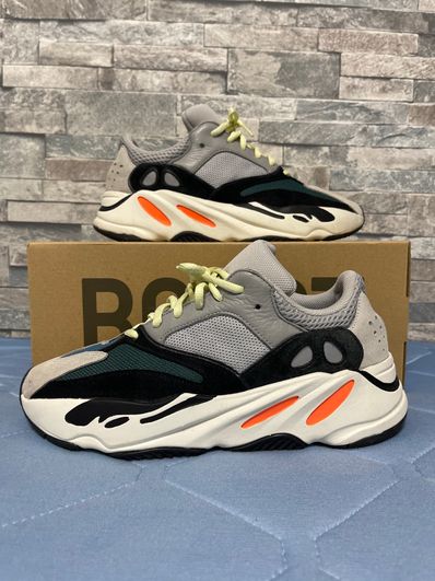 adidas YEEZY Boost 700 "Wave Runner"