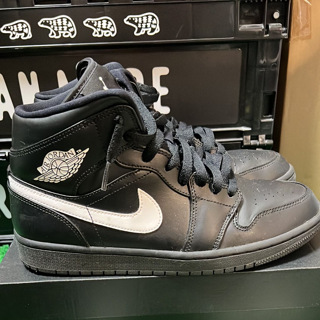 Nike Air Jordan 1 Mid "Black/White" (2018)