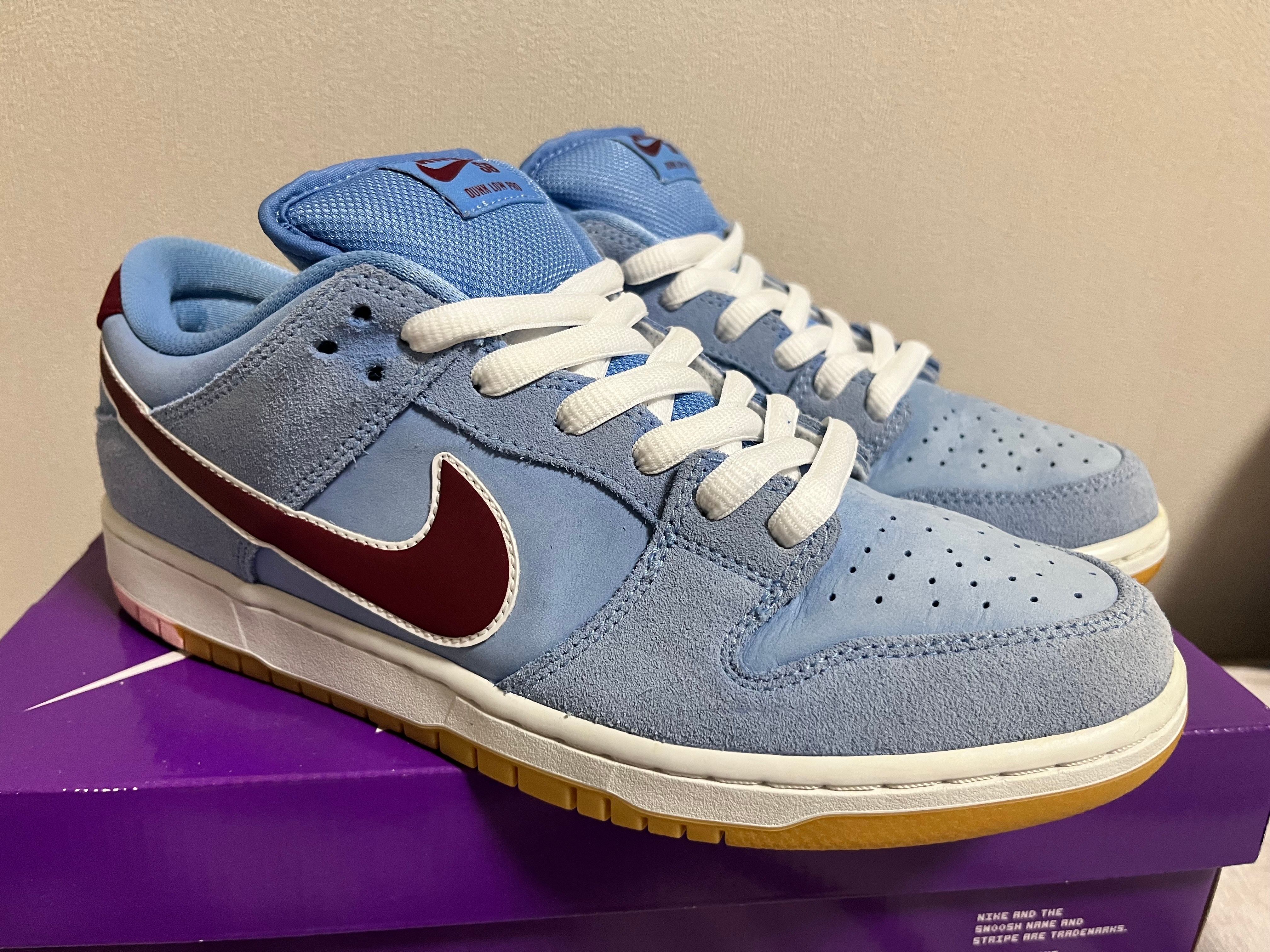 Nike SB Dunk Low Pro "Philadelphia Phillies/Valor Blue and Team Maroon"