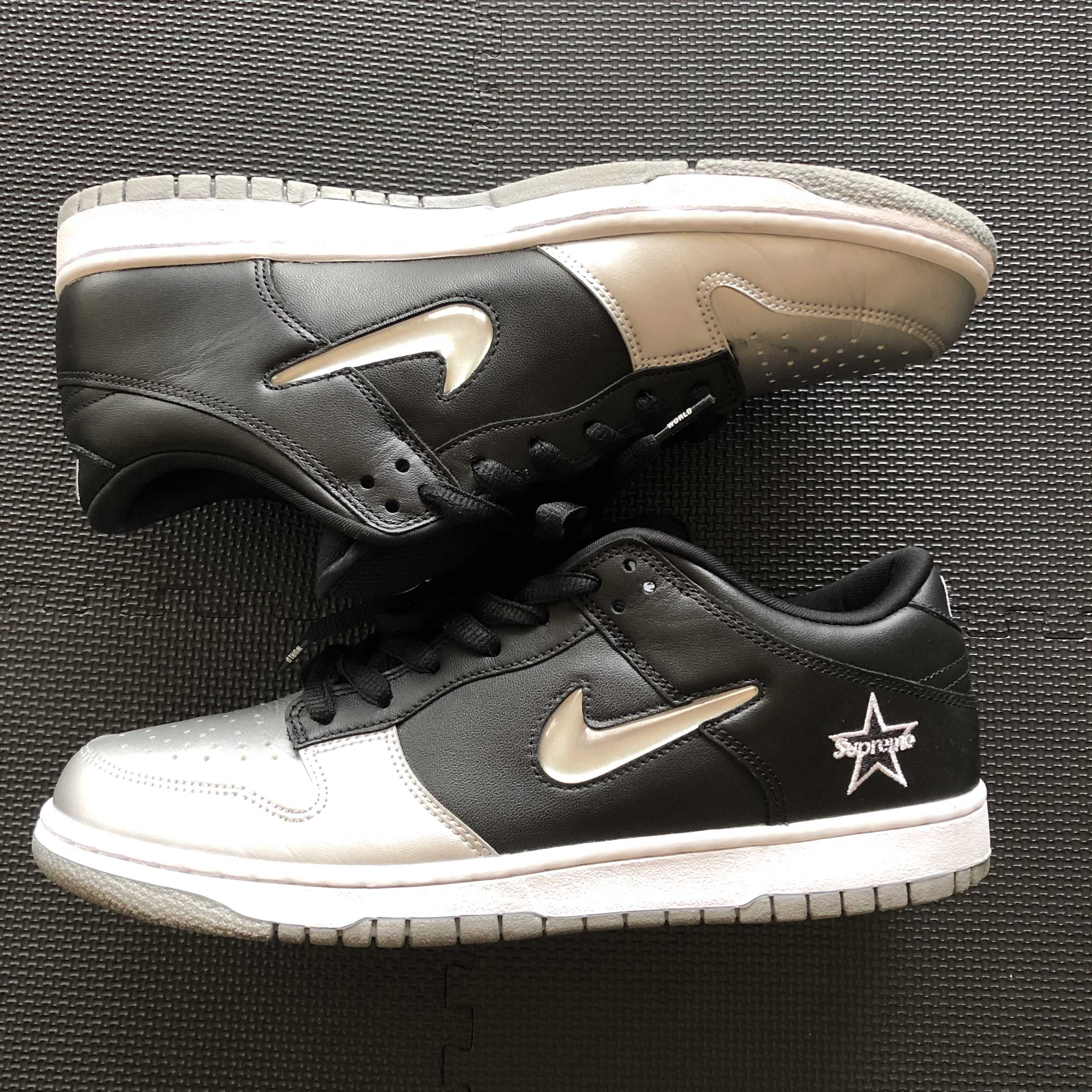 Supreme × Nike Dunk Low "Metallic Silver/Black"