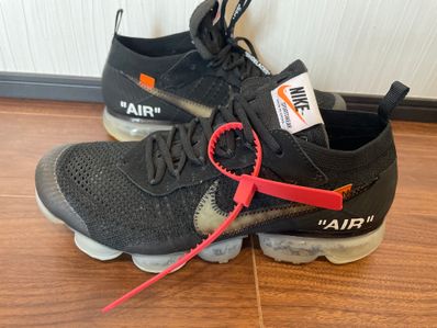 Off-White × Nike Air Vapormax "Black/Total Orange/Clear"
