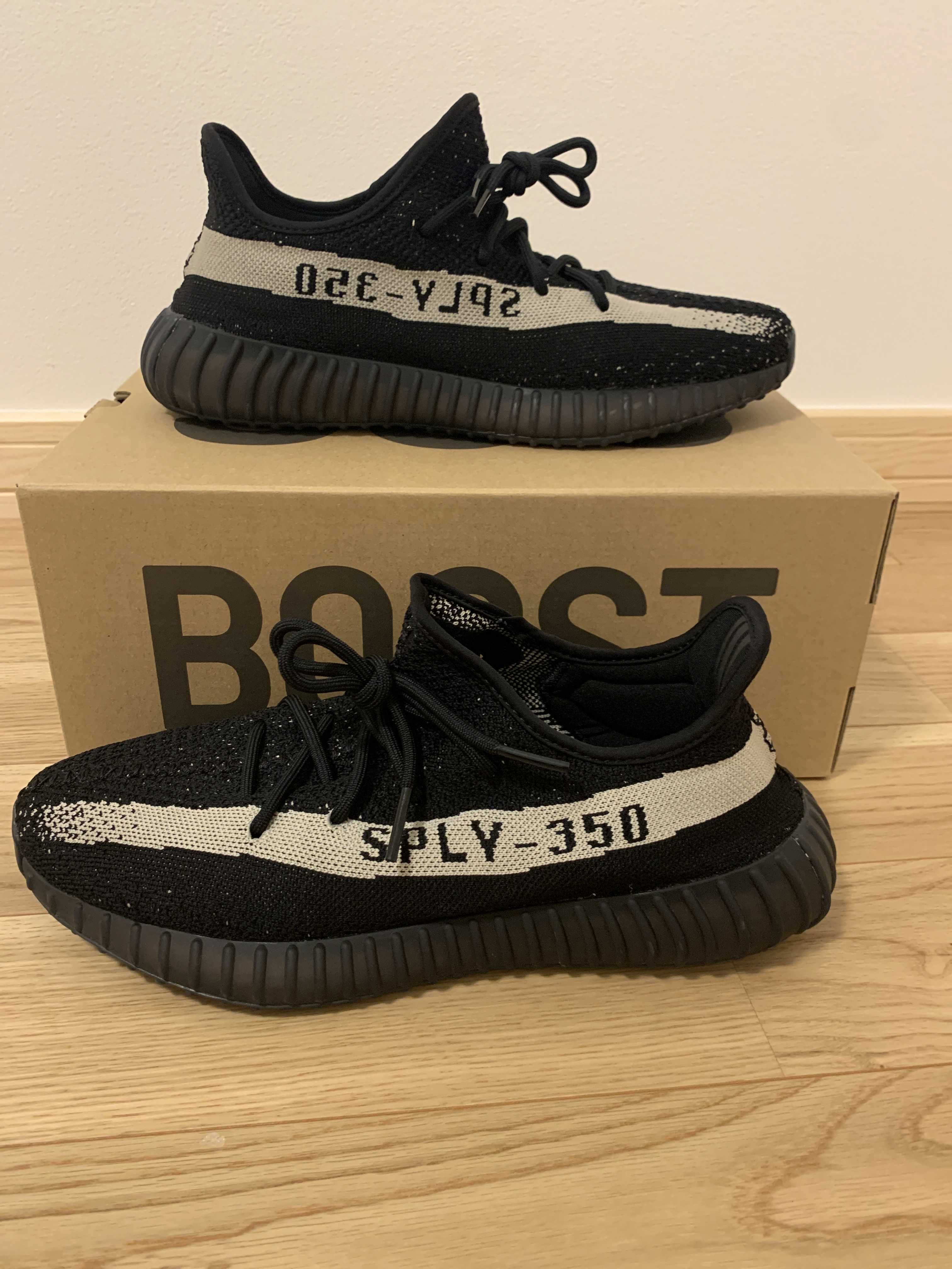 adidas YEEZY Boost 350 V2 "Oreo"