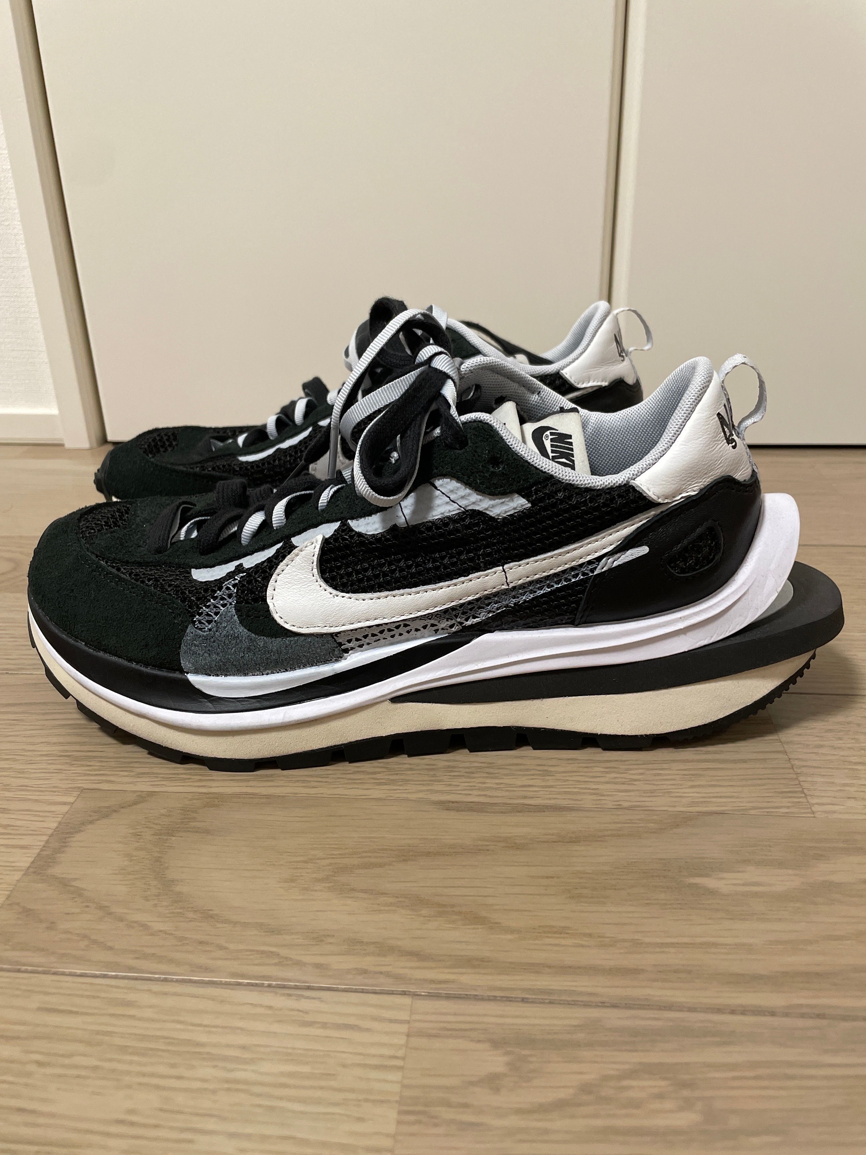sacai × Nike Vapor Waffle "Black and White"