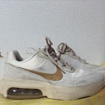 NIKE Women's AIR MAX VERONA "COFFEE"