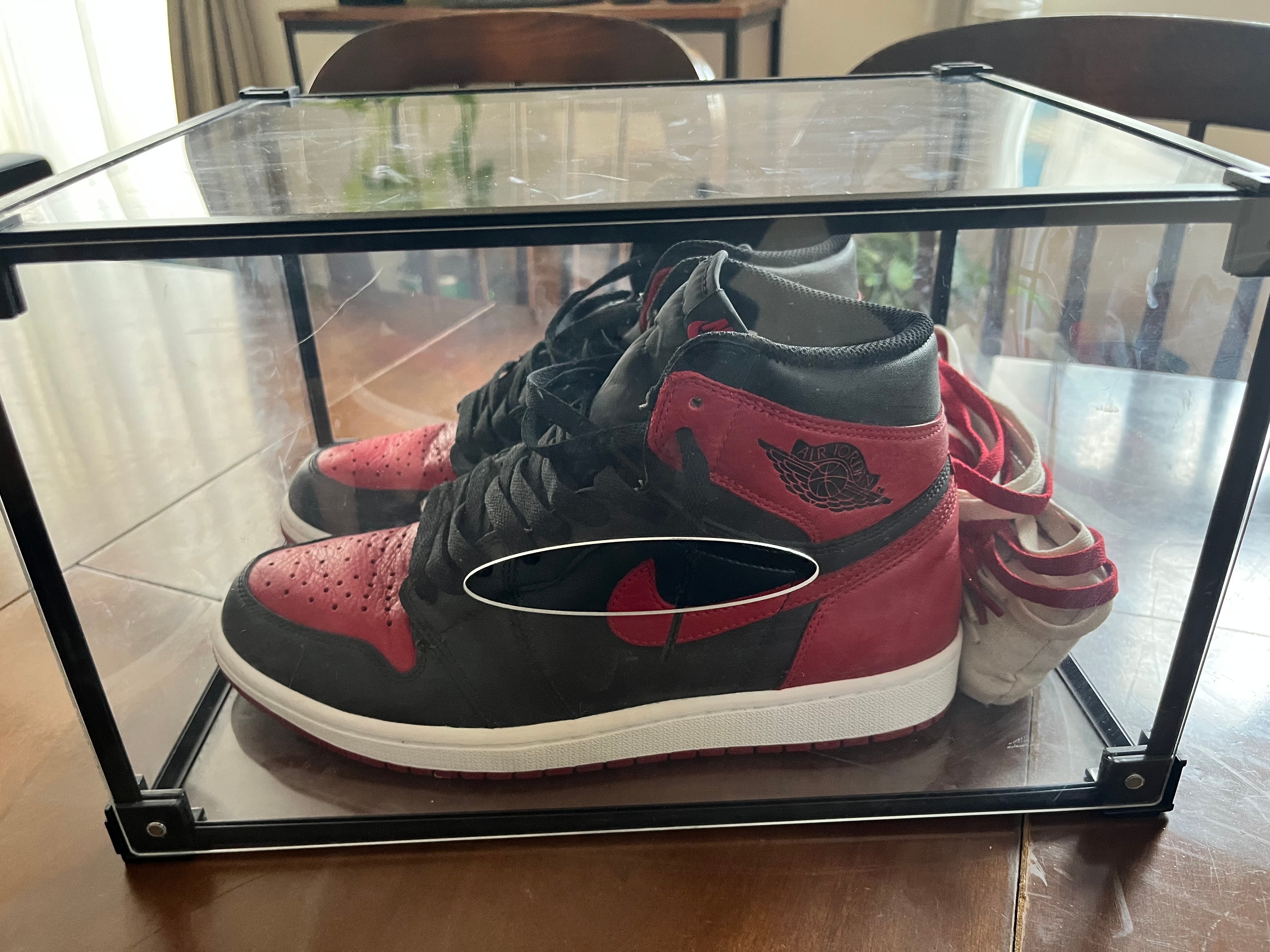 Nike Air Jordan 1 Retro High OG "Bred/Banned"