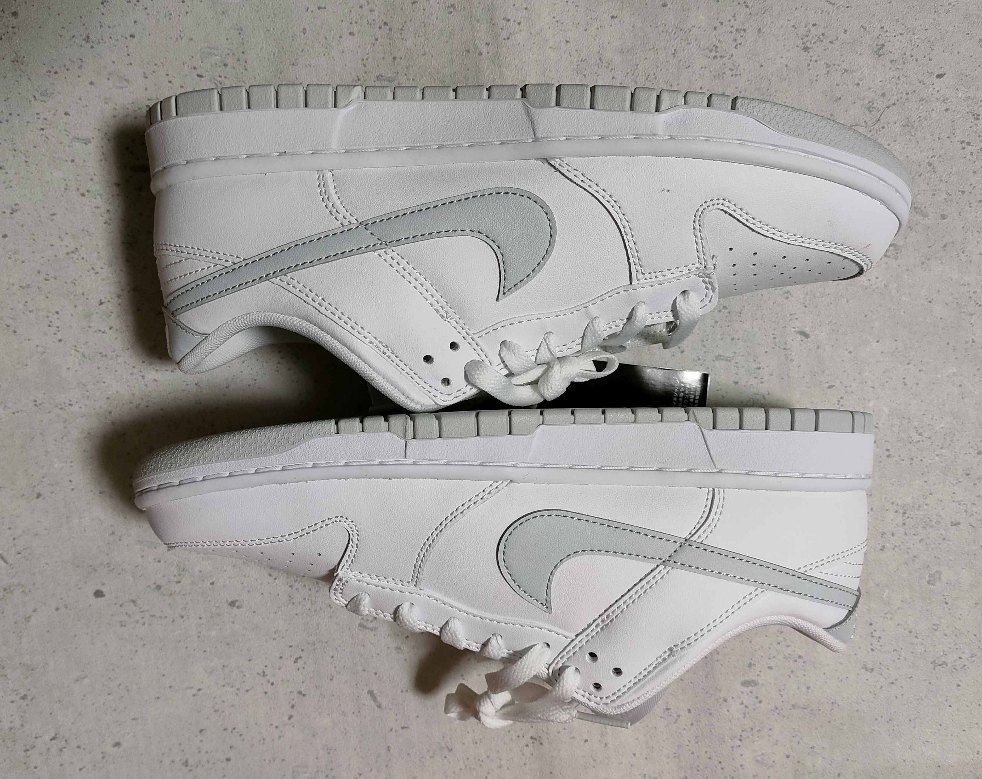 Nike Dunk Low Retro "White/Pure Platinum"