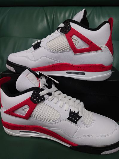 Nike Air Jordan 4 Retro "Red Cement"