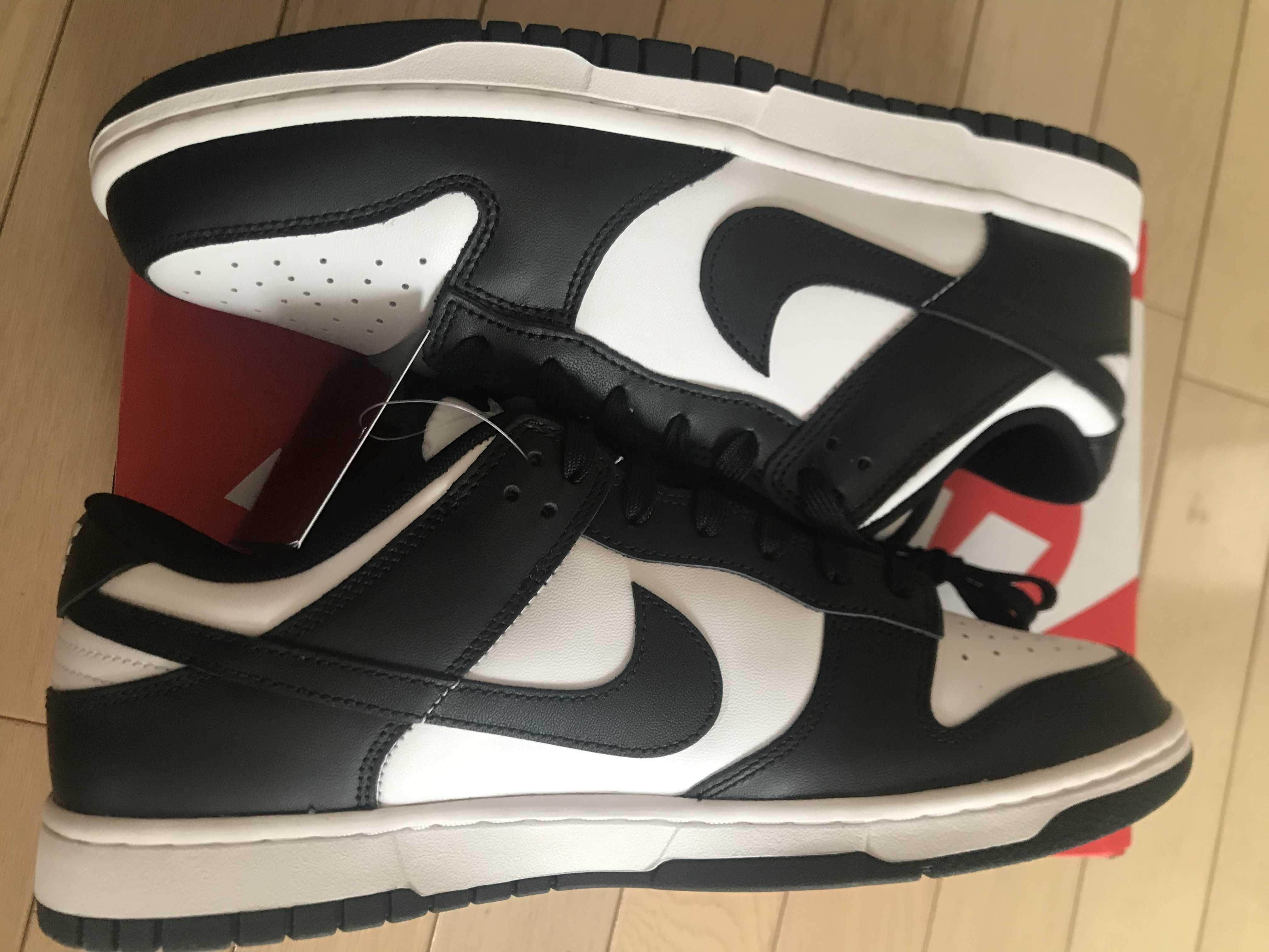 Nike Dunk Low Retro "Panda/White/Black"