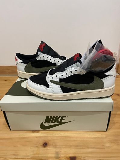 Travis Scott × Nike Women's Air Jordan 1 Low OG "Medium Olive"