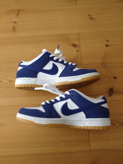 Nike SB Dunk Low "Los Angeles Dodgers/Deep Royal Blue"