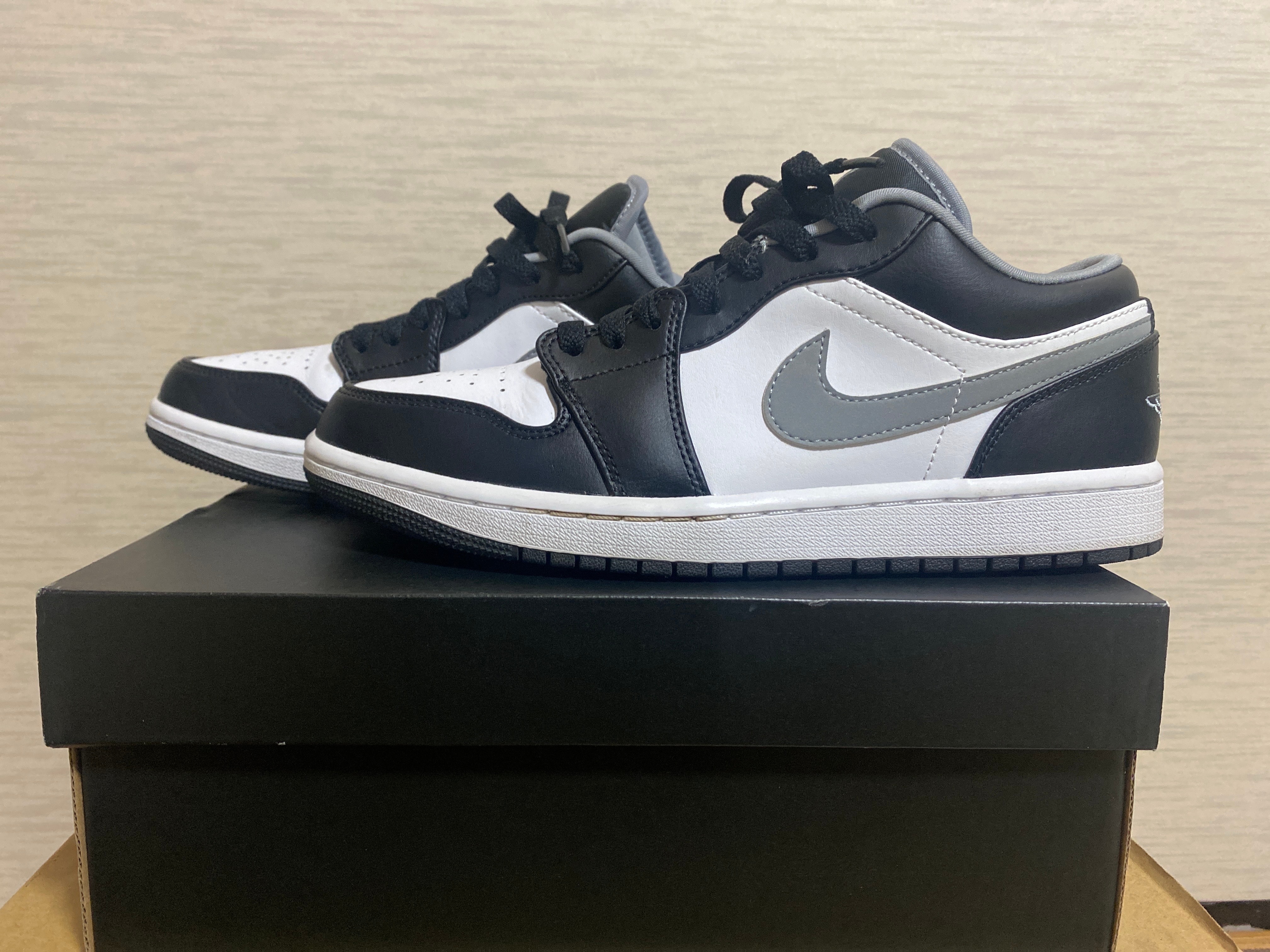 Nike Air Jordan 1 Low "Grey/Black"