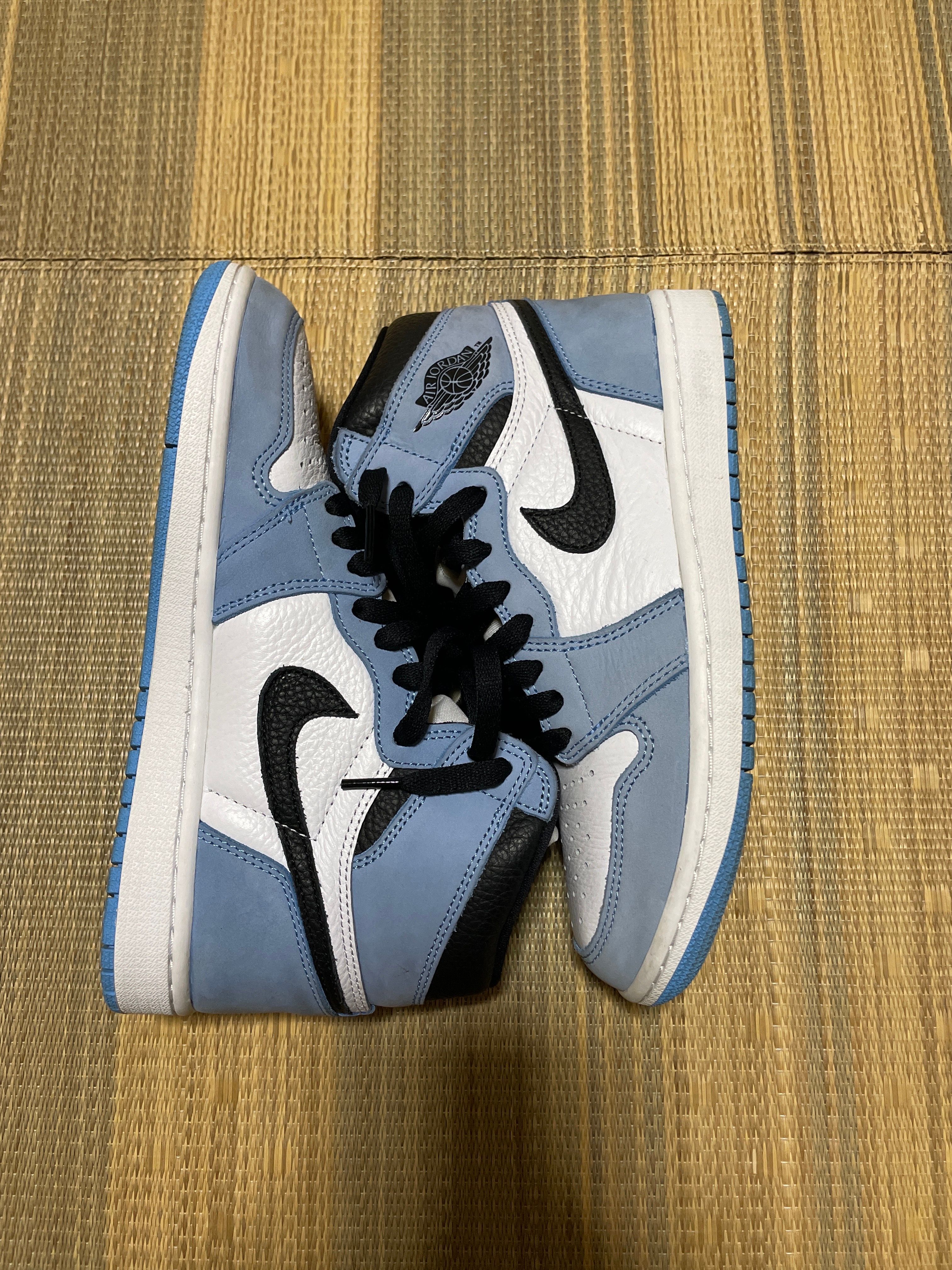 Nike Air Jordan 1 High OG "University Blue"
