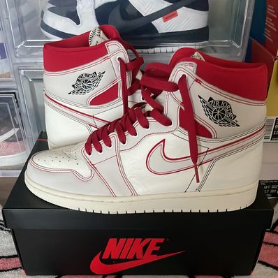 Nike Air Jordan 1 Retro High OG "Sail/University Red"