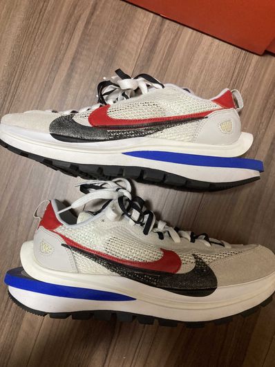 sacai × Nike Vapor Waffle "Royal Fuchsia"