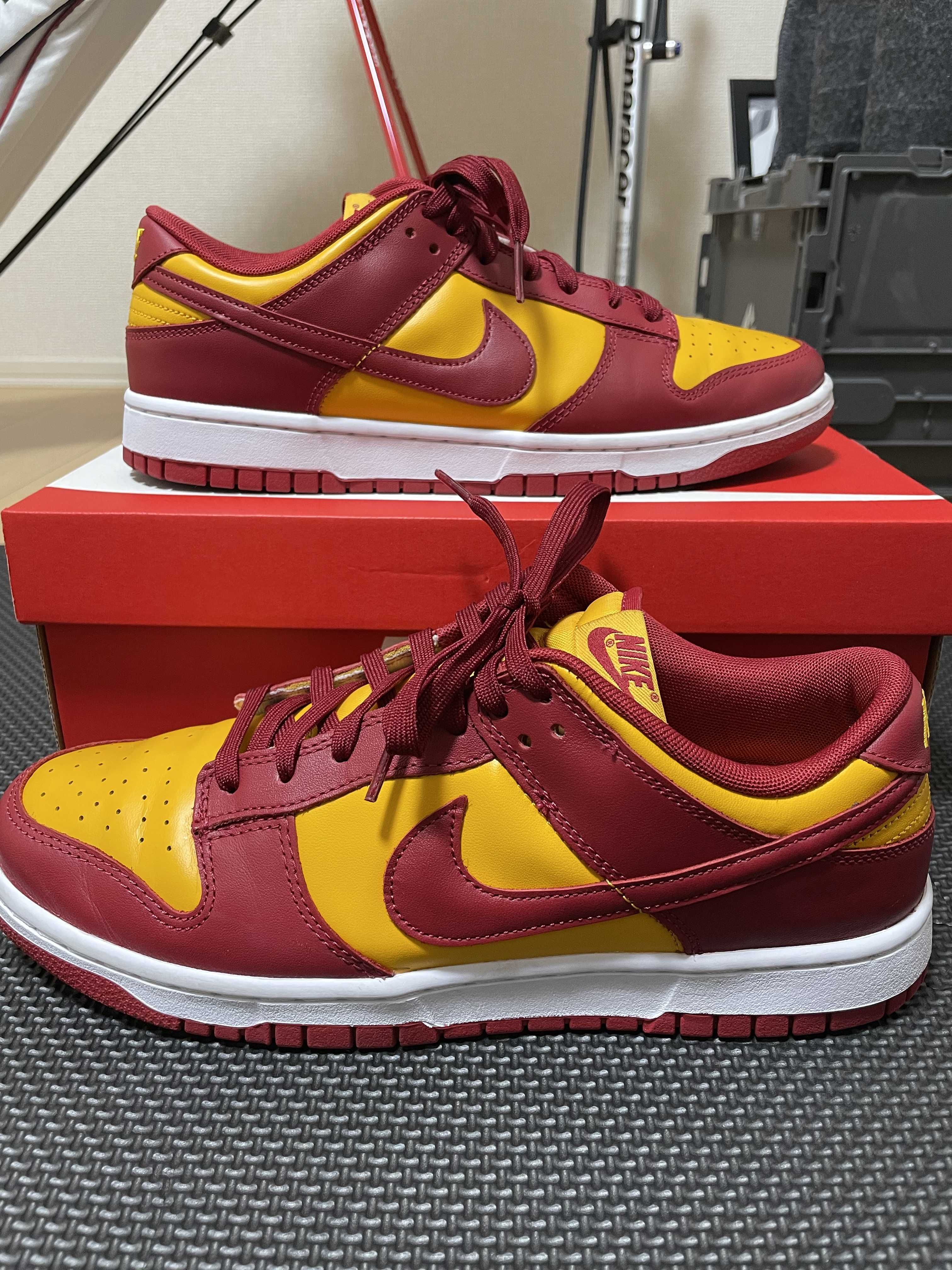 Nike Dunk Low "Midas Gold"