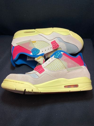 UNION × Nike Air Jordan 4 SP "Guava Ice/Light Fusion Red"