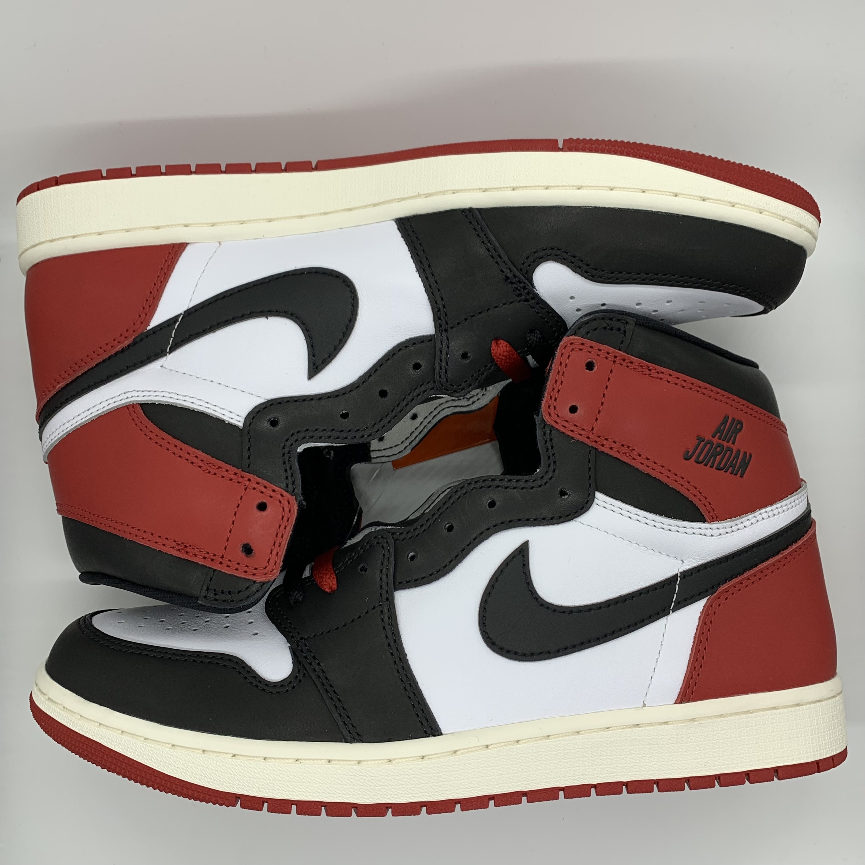Nike Air Jordan 1 Retro High OG "Black Toe Reimagined"