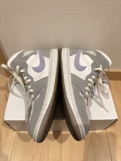 Nike Women's Air Jordan 1 Mid "Wolf Grey"