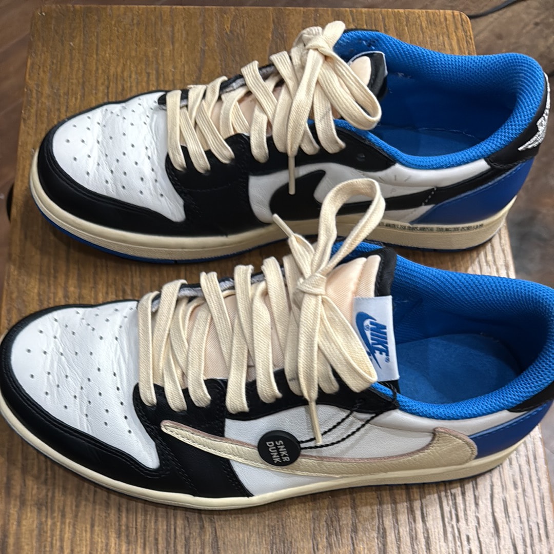 Travis Scott × fragment design × Nike Air Jordan 1 Low OG SP "Military Blue"