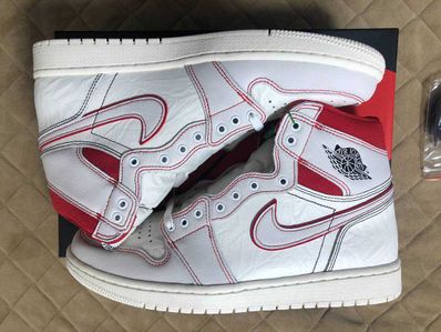 Nike Air Jordan 1 Retro High OG "Sail/University Red"